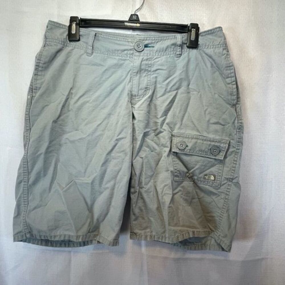 The North Face Womens Ripstop Grey Nylon Shorts Size 8 Long